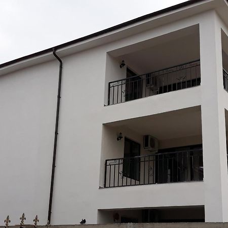 Sunshine Apartments Năvodari Eksteriør billede
